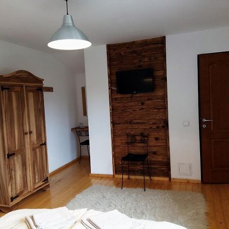 Landhaus Bed&Breakfast Вишеу-де-Сус Экстерьер фото