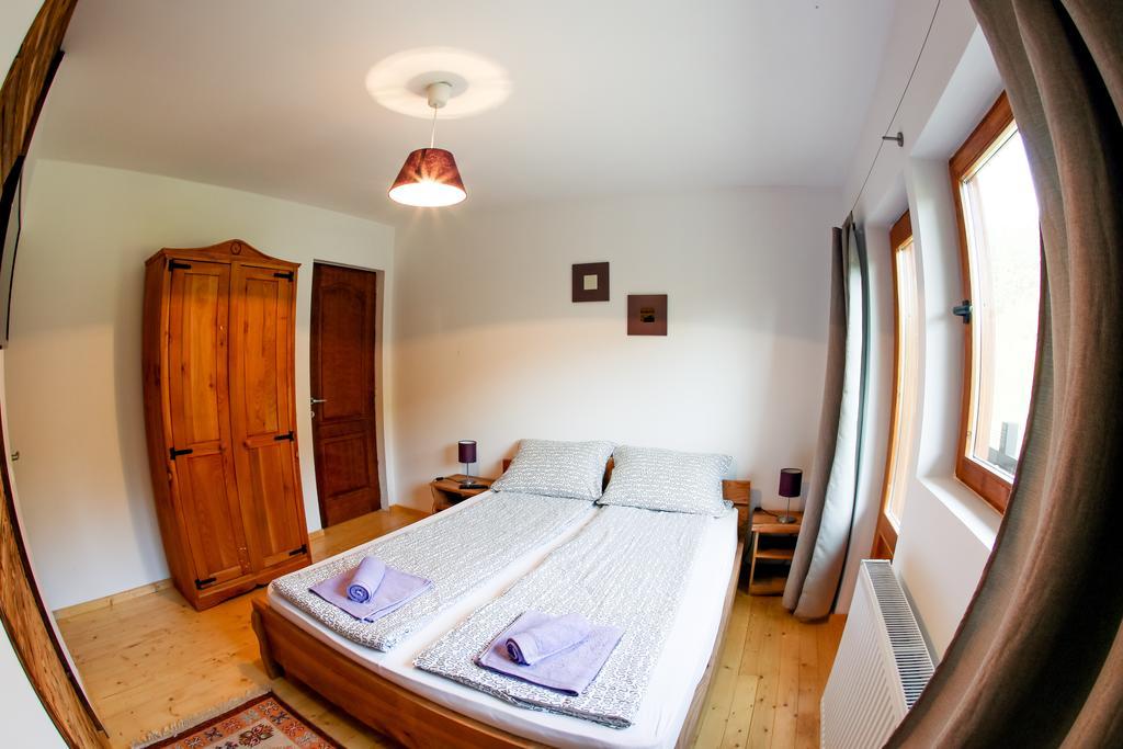 Landhaus Bed&Breakfast Вишеу-де-Сус Экстерьер фото