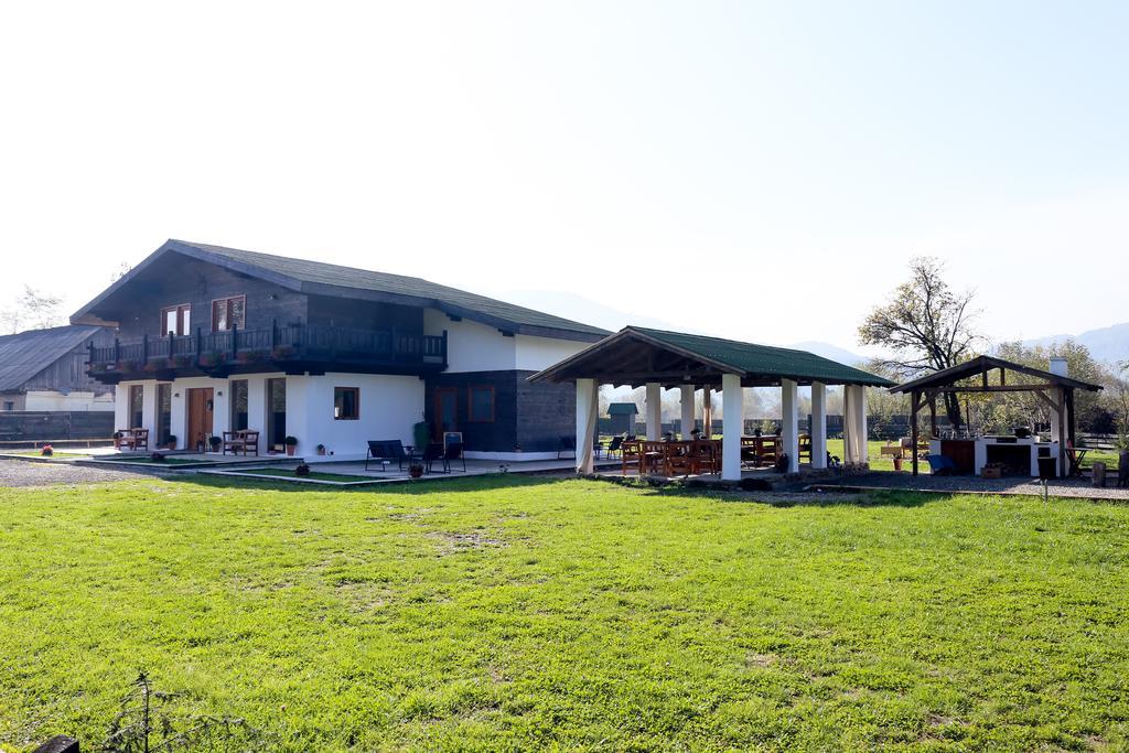Landhaus Bed&Breakfast Вишеу-де-Сус Экстерьер фото