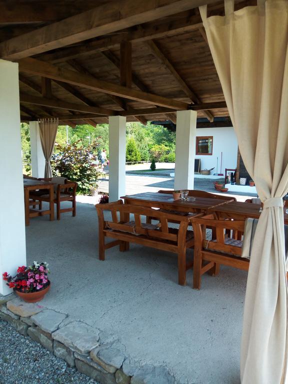 Landhaus Bed&Breakfast Вишеу-де-Сус Экстерьер фото